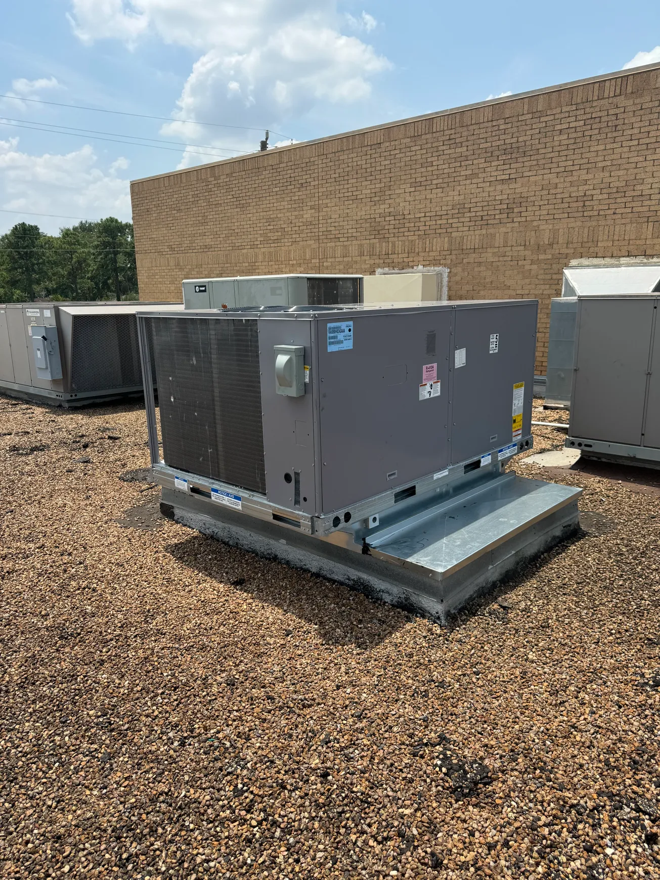 Commercial rooftop packaged HVAC unit